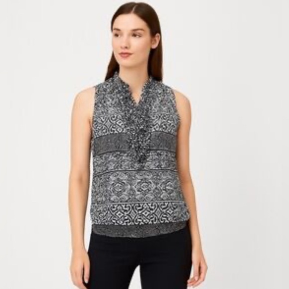 White House Black Market Black and White Patterned Blouse - Picture 1 of 10